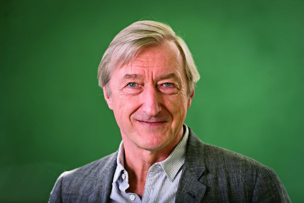 'O Ruído do Tempo', de Julian Barnes: O homem à espera de ser silenciado