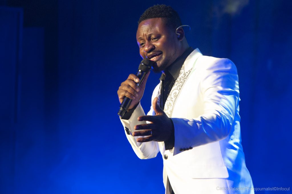 O Sol da Caparica: A música volta a dar à costa