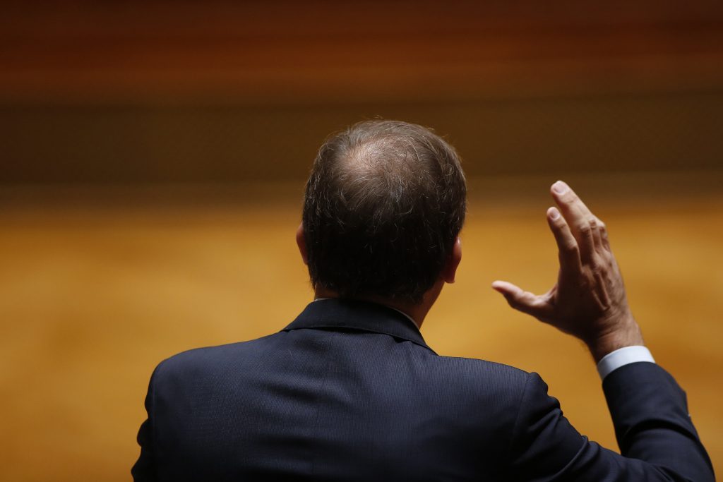 Oposição a Passos Coelho avança no PSD