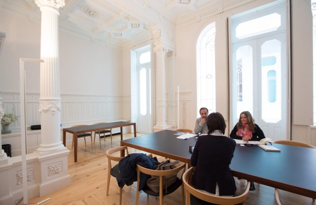 Ordem dos Arquitetos – Secção Regional do Norte: Era uma vez duas casas vizinhas