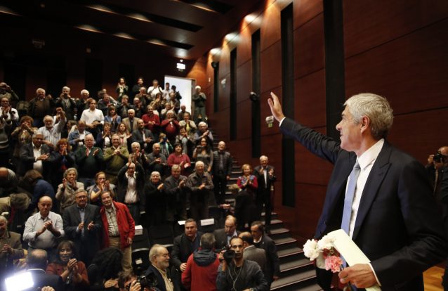 Os códigos de Sócrates: garrafas de vinho em envelopes e uma mãe "depenadinha"