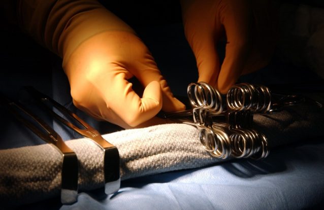 Pacientes transplantados desenvolvem cancro da mama e morrem devido a dador com a doença