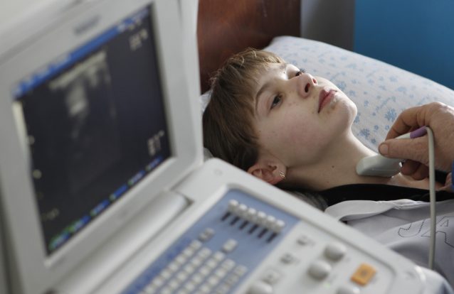 Pare, pense... e olhe pela sua tiroide!