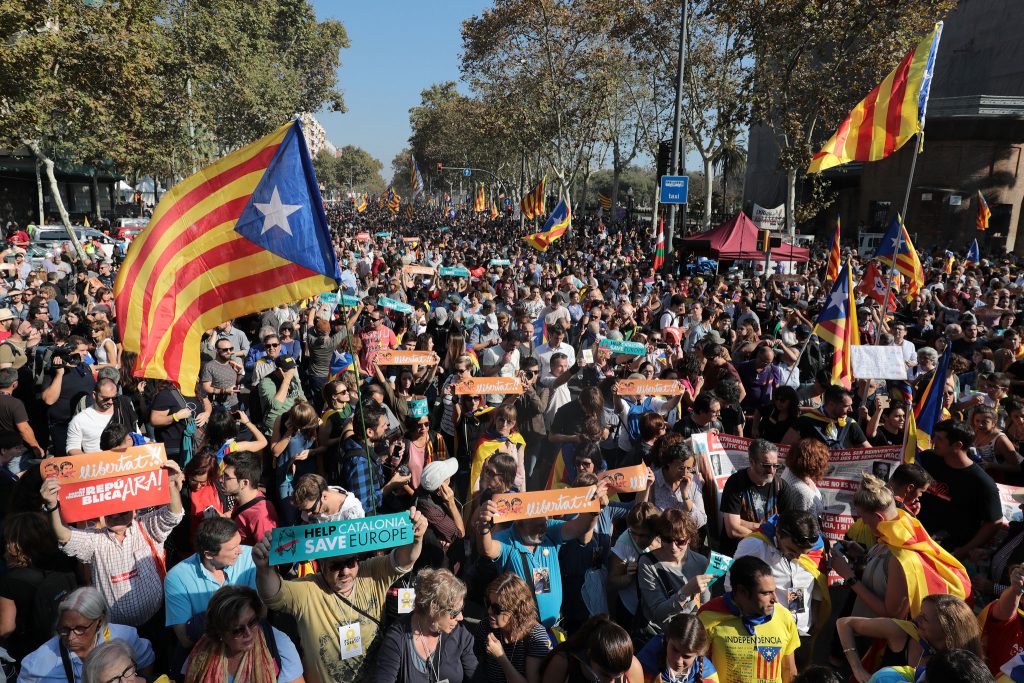 Parlamento catalão pode votar hoje a Independência da região
