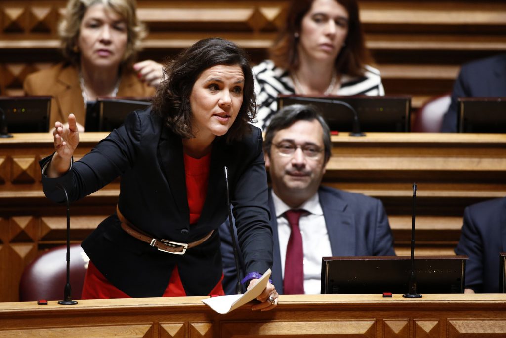 Parlamento: O tiki taka de Assunção e Costa