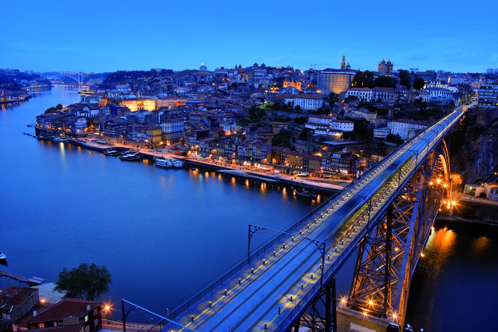Porto selecionado para candidatura à Agência Europeia do Medicamento