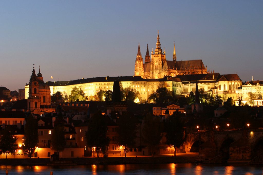 Praga dourada