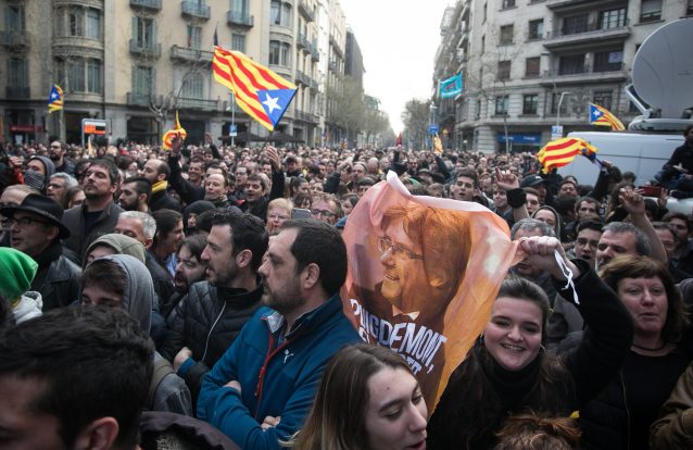 Puigdemont nas mãos da Justiça alemã