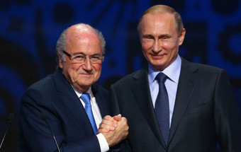 Putin diz que Blatter merecia um Nobel pelo trabalho à frente da FIFA