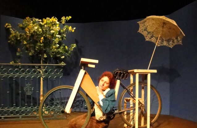Quatro histórias e uma poesia no Teatro da Vilarinha