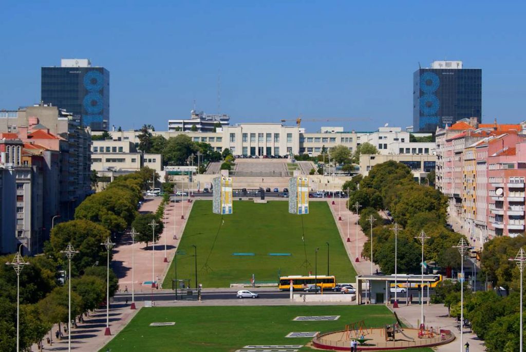 Quem quer ficar preso por um fio? O maior slide da Europa vai estar em Lisboa