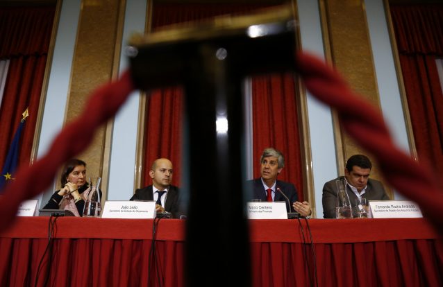 Reações: Os cucos, a desigualdade, a sucata e cegueira