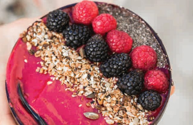 Receita: Bowl de Framboesa, por Inês Simas