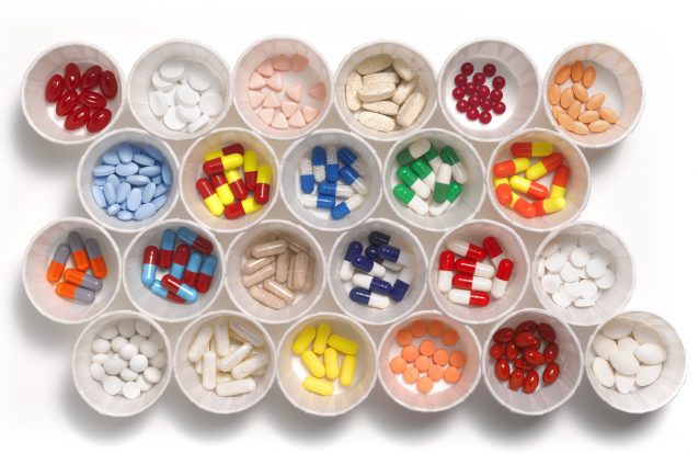 Resistência aos antibióticos pode combater-se... com mais antibióticos