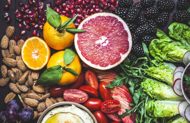 Sete passos para quem quiser tornar-se vegetariano ou vegan sem arriscar a saúde (nem as relações)