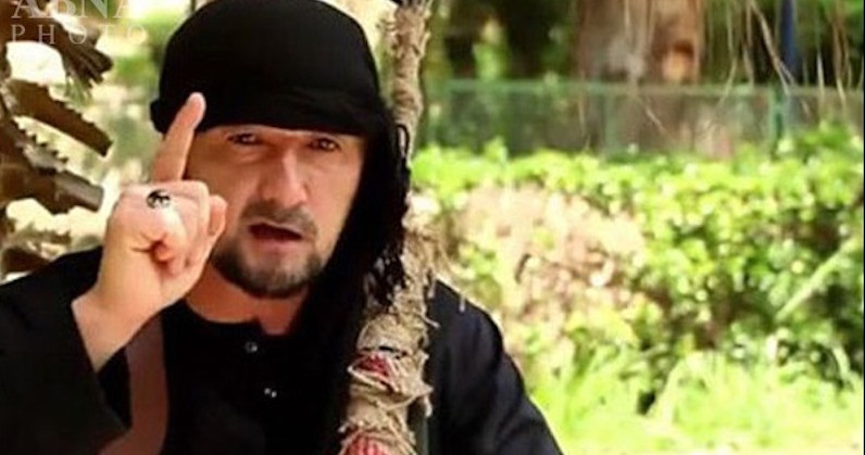 Sniper treinado por americanos é agora ministro da guerra do Daesh