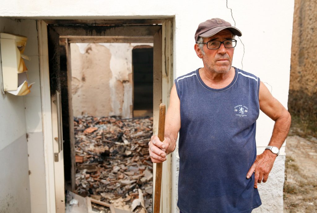 Só Agostinho não sabia da mulher