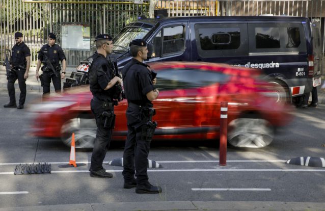 Sobe para 15 total de mortos nos atentados na Catalunha