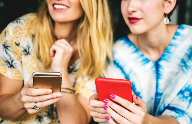 Talvez nunca tenha ouvido falar de amigos performativos, mas provavelmente tem um (ou mais)