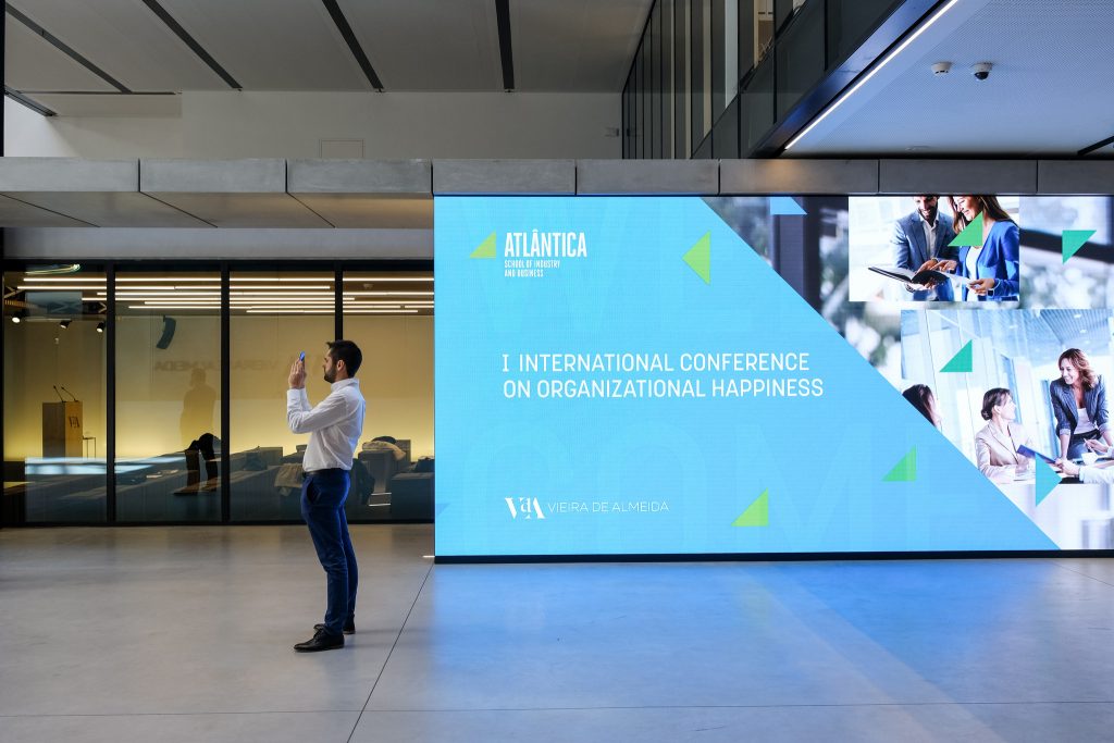 Trabalhadores felizes nem sempre são mais produtivos