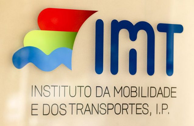 Três detidos em buscas no IMT, PSP, Polícia Municipal e Autoridade Segurança Rodoviária