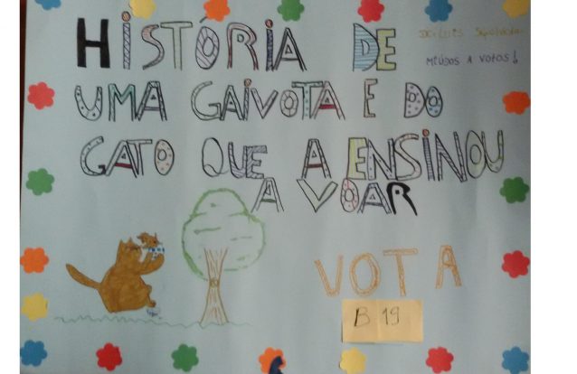 Uma gaivota, um gato e dois bananas!