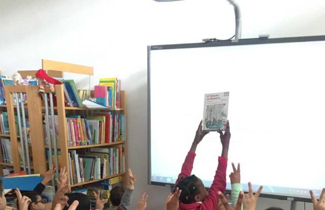 Uma turma inteira pelo «Tubarão na Banheira»