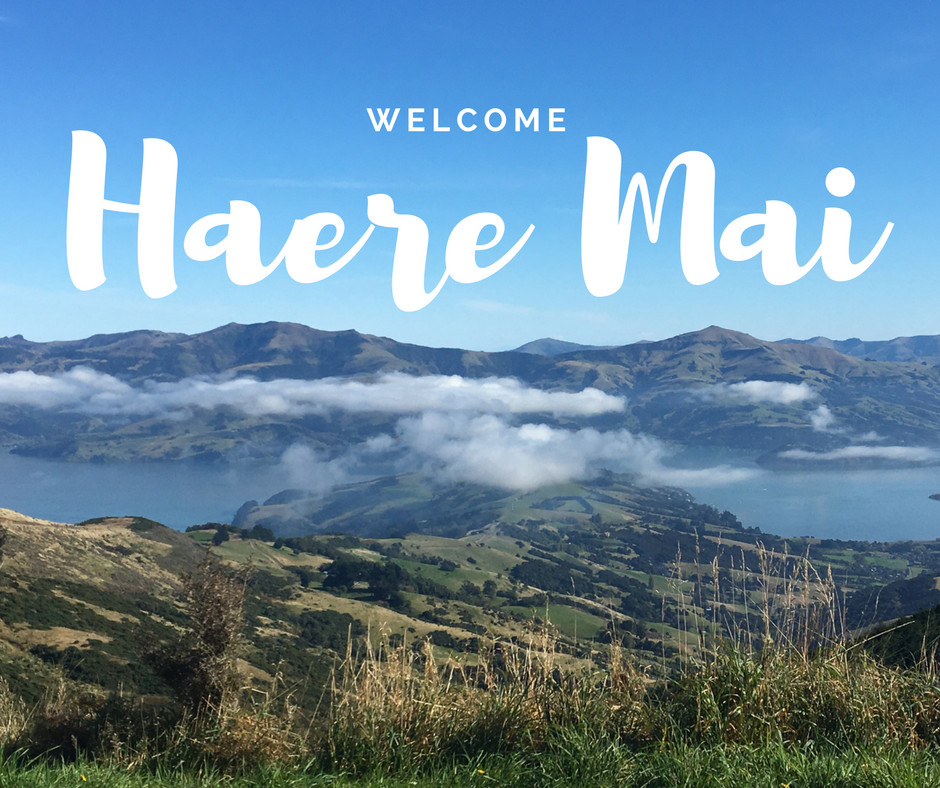 Welcome, Haere Mai, Bem-vindo