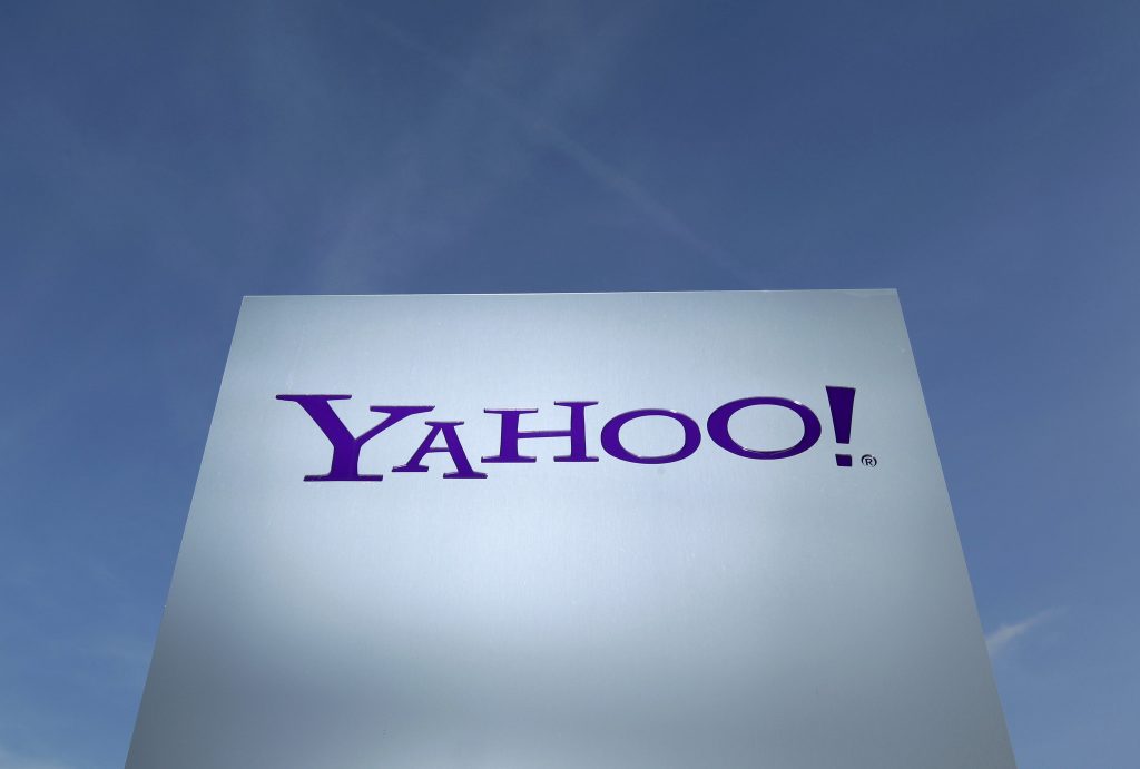 Yahoo alerta para roubo de "mais de mil milhões" de contas