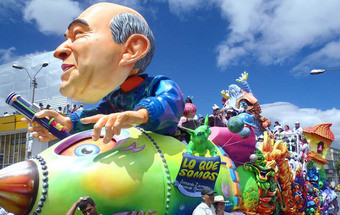 1000 Destinos [3] 32