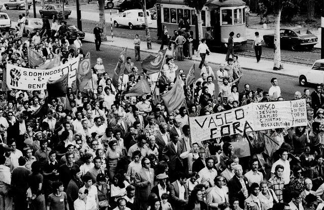 1975 em debate