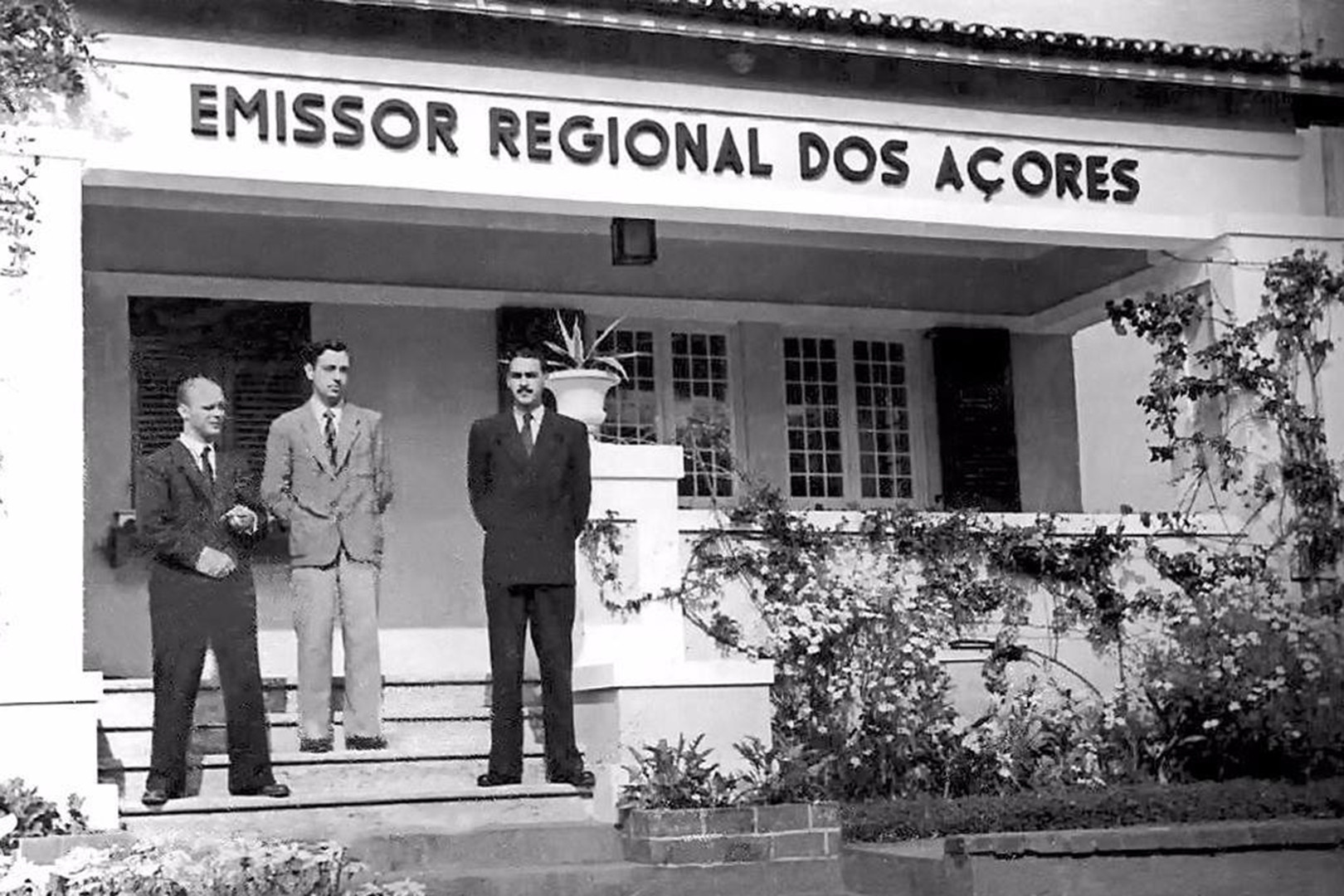 Rádio Voz dos Açores ao vivo