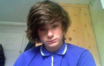 Adolescente encontrado enforcado depois de vídeo em que é agredido ter aparecido online