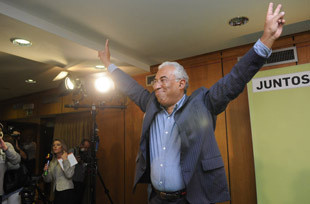 António Costa avança para formar solução de governo forte