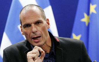 Apresentador alemão admite ter manipulado vídeo de Varoufakis a fazer gesto obsceno