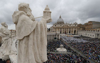 As imagens de um momento histórico para os católicos 20