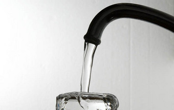 Autarquias forçadas a pagar às Águas de Portugal