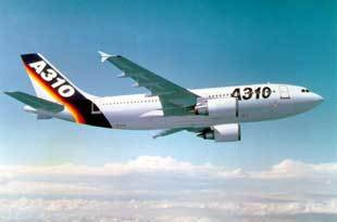 Avião com 150 pessoas cai no Índico