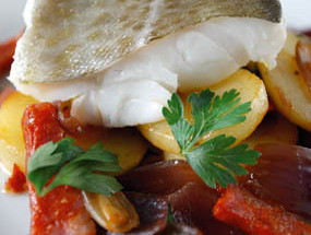 Bacalhau com chouriço