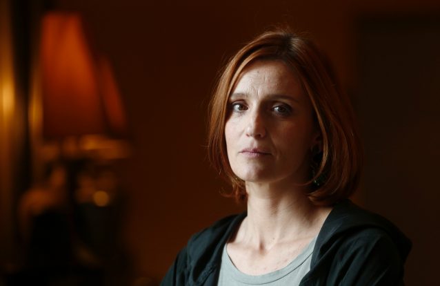 Beatriz Batarda: "A comédia não está longe da tragédia, rir é uma maneira diferente de chorar"