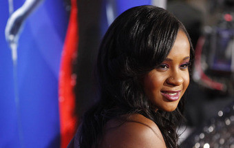 Bobbi Kristina, filha de Whitney Houston, morreu aos 22 anos