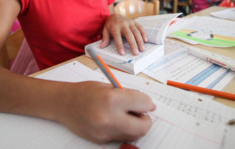 Cada aluno custa em média 4.415 euros ao Estado