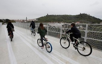 Ciclistas voluntários vencem prémio de 25 mil euros