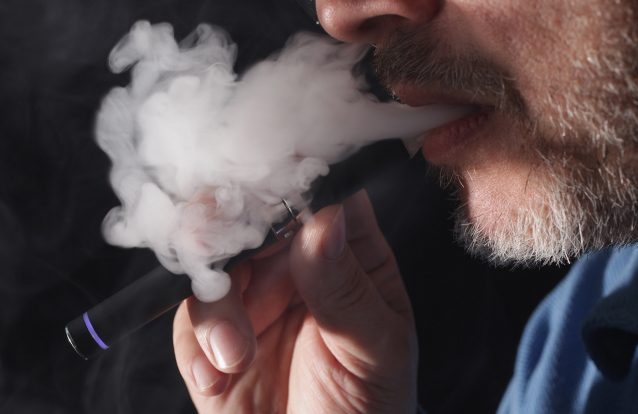 Cigarros eletrónicos são ainda piores do que se pensava, alertam especialistas