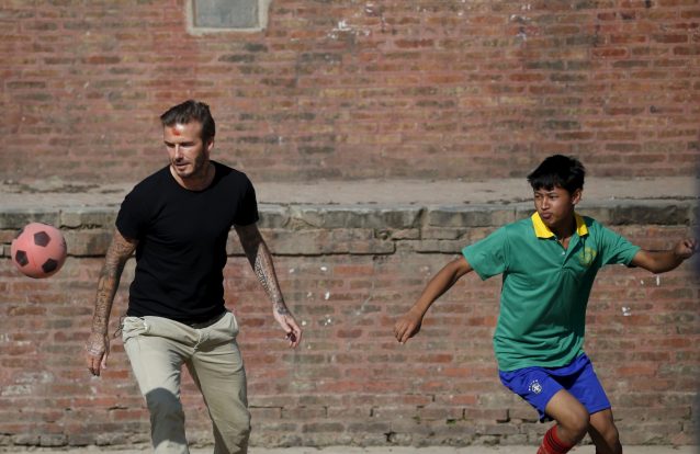David Beckham termina périplo pelo mundo com jogo solidário em Old Trafford