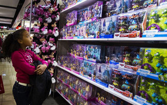 DECO chumba 18 brinquedos por falta de segurança