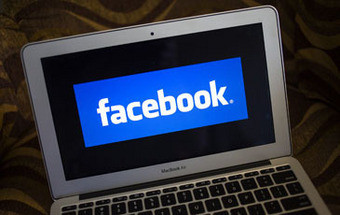 Demasiado tempo no Facebook pode desencadear transtornos alimentares