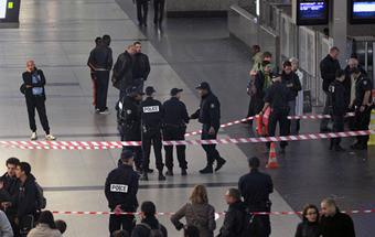 Detido suspeito de ter esfaqueado soldado francês