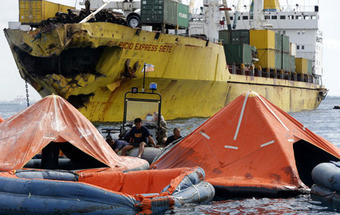 Eleva-se para 52 número de mortos no naufrágio de ferry