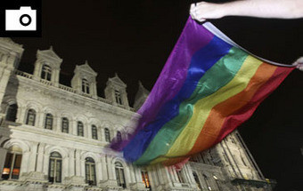 FOTOS: Nova Iorque legaliza casamentos gay